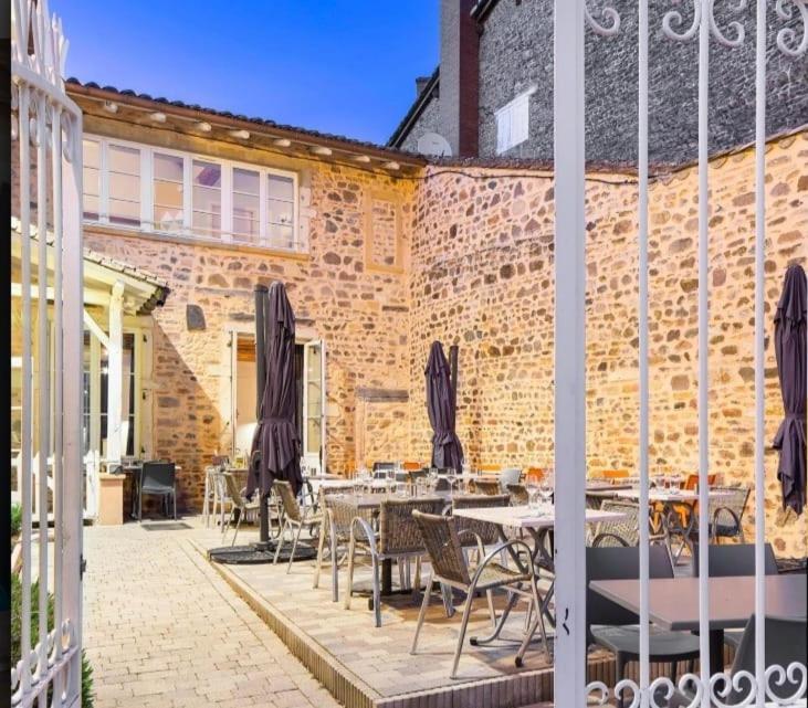 La Benoite Hotel Salles-Arbuissonnas-en-Beaujolais Exterior photo